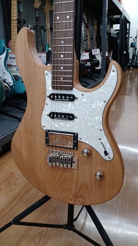 Yamaha pac612viix pacifica - yamaha,