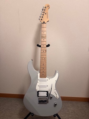 Yamaha pacifica 112v qy9o1c - yamaha,